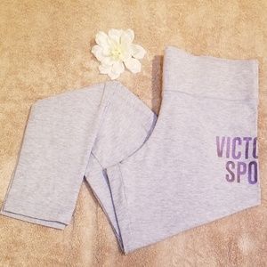 Victoria Sport Gray Legging